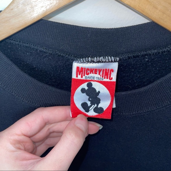 Vintage Walt Disney World Crew Neck Sweatshirt - Picture 3 of 7